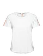 Vilde Tee Sport T-shirts & Tops Short-sleeved White Kari Traa