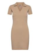 Ribbed Seamless Polo Dress Lyhyt Mekko Beige Aim´n