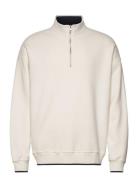 Anf Mens Sweatshirts Tops Sweat-shirts & Hoodies Sweat-shirts Cream Ab...