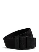 Essential Belt Vyö Black Musto