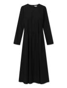 Sabine Dress Polvipituinen Mekko Black STUDIO FEDER