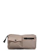 Bel Carni Bag Fav Bumbag Vyölaukku Laukku Beige Mads Nørgaard