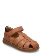 Sandals - Flat - Closed Toe Shoes Summer Shoes Sandals Brown ANGULUS