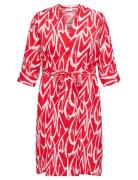 Carolivera 3/4 Knee Shirt Dress Aop Lyhyt Mekko Red ONLY Carmakoma