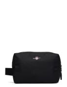 Shield Wash Bag Toilettilaukut Black GANT