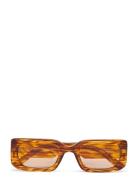Le Sustain - Rippled Rebel Neliönmuotoiset Aurinkolasit Orange Le Spec...