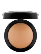 Mineralize Skinfinish/ Natural Puuteri Meikki MAC