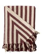 Throw Home Textiles Cushions & Blankets Blankets & Throws Red Au Maiso...