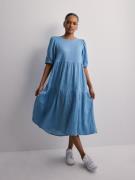 Only - Midimekot - Blissful Blue - Onltokyo 2/4 Linen Blend Midi Dress...