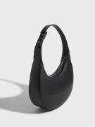 Gina Tricot - Käsilaukut - Black - Halfmoon bag - Laukut - Handbags