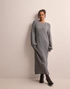 Object Collectors Item - Harmaa - Objditte Re L/S Knit Midi Dress Noo