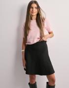 Object Collectors Item - Musta - Objreynard Hw Short Knit Skirt Div