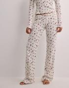 Nelly - Punainen - Cute Print Pants