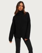 Selected Femme - Musta - Slfselma Sefika Ls Knit Rollneck No