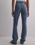 Levi's - Sininen - 725 High Rise Bootcut