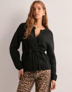 Selected Femme - Musta - Slfsia Ras Ls Knit Belt Cardigan