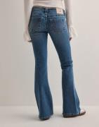 True Religion - Sininen - Nelly Ultra Low Rise Joey Flare Sn