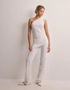 Nelly - Valkoinen - Structured Flare Pants