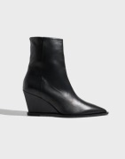 ATP ATELIER - Musta - Pratella Nappa Ankle Boots