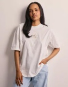 Calvin Klein Jeans - Valkoinen - Monologo Boyfriend Tee