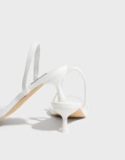 Nelly - Valkoinen - Simplicity Strap Heel