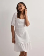 Vero Moda - Valkoinen - Vmmymilo S/S Short Dress Wvn Ga