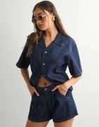Only - Sininen - Onlellis Loose Pleated Shorts Dnm A