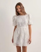 Gina Tricot - Valkoinen - Dress