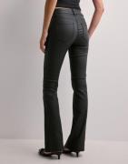 Only - Musta - Onlblush Mid Flared Coated Pnt Noos