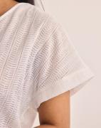 Pieces - Valkoinen - Pcafie Ss Reversible Lace Top Sww