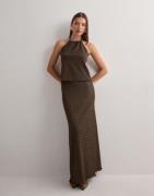 Nelly - Ruskea - Stunning Structure Maxi Skirt