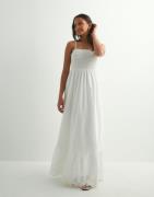 Only - Valkoinen - Onllou Life Emb Smock Ankel Dress P