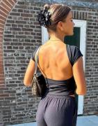 Nelly - Musta - Perfect Open Back Tee