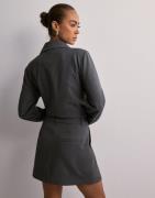Only - Harmaa - Onlhelene Hw Mel Short Skirt Cc Tlr