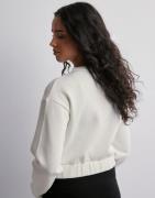 Nelly - Valkoinen - Chunky Jacket Sweat