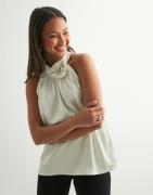 Neo Noir - Valkoinen - Rosette Heavy Sateen Top