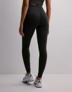 Aim'n - Musta - Warming Tights