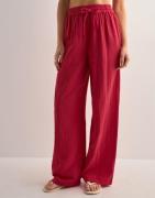 Pieces - Punainen - Pcsastina Hw Wide Pants Wvn Bc