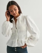 Nelly - Valkoinen - Flirty Smock Blouse