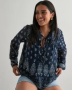 Vero Moda - Sininen - Vmhedi Ls Top Wvn Ga