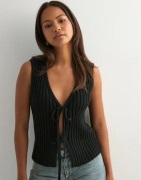 Pieces - Musta - Pcjoylynn Sl Rev Tie Knit Top