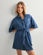 Calvin Klein Jeans - Sininen - Linen Boxy Belted Shirt Dress