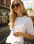 Nelly - Valkoinen - Waist Focus Tee