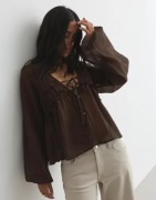 Nelly - Ruskea - Effortless Crincle Blouse