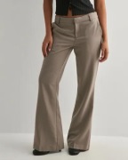 Gina Tricot - Beige - Relaxed bootcut trousers