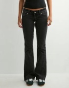 Abrand Jeans - Musta - 00 Super Low Kick Tall Sophie