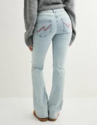 Nelly - Sininen - Low Waist Perfect Bootcut Jeans