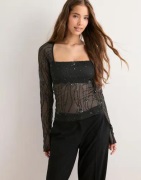 Nelly - Musta - Embellished LS Top