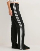 Adidas Originals - Musta - Bb Fb Tp