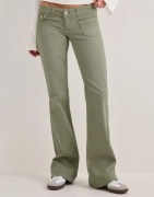 Nelly - Vihreä - Super Low Heart Pocket Bootcut Jeans